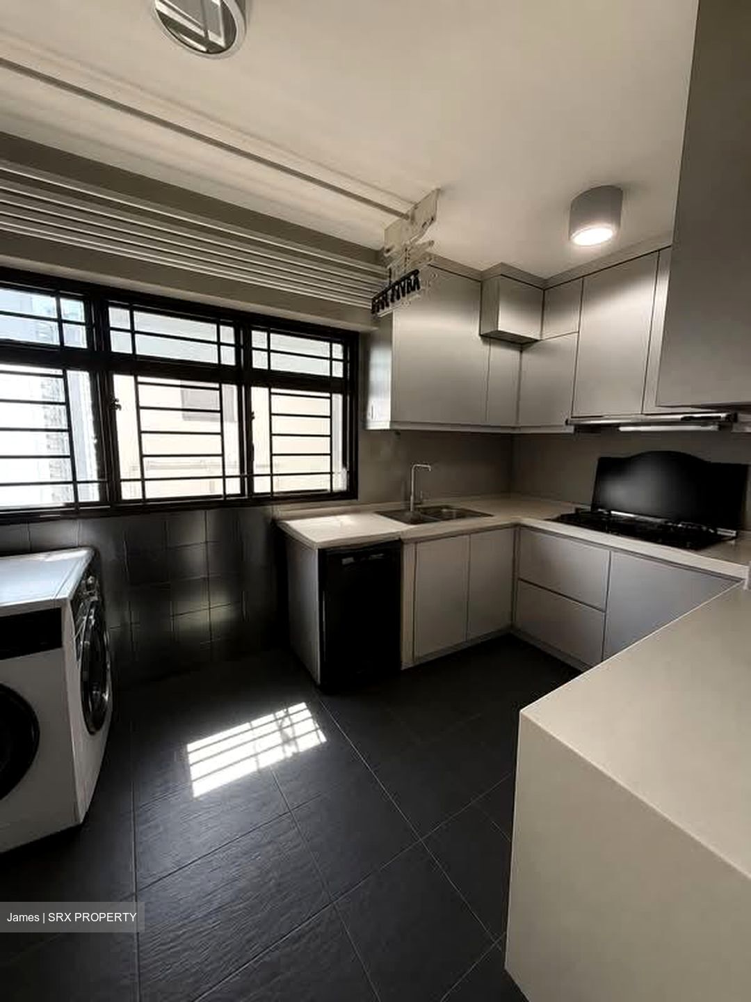 Blk 405A Fern Spring (Sengkang), HDB 5 Rooms #563503431